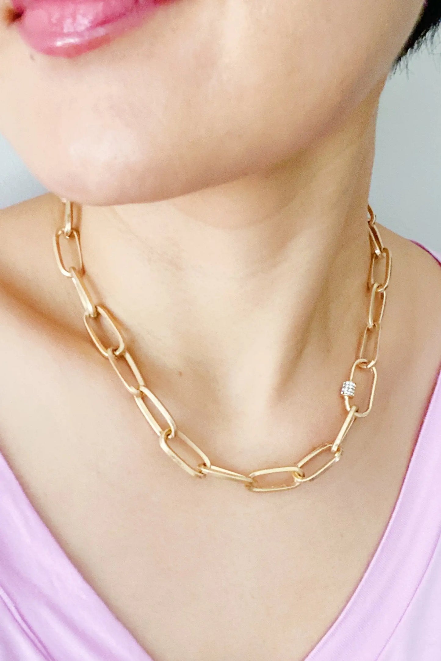 Chain Link Necklace Iced Clasp